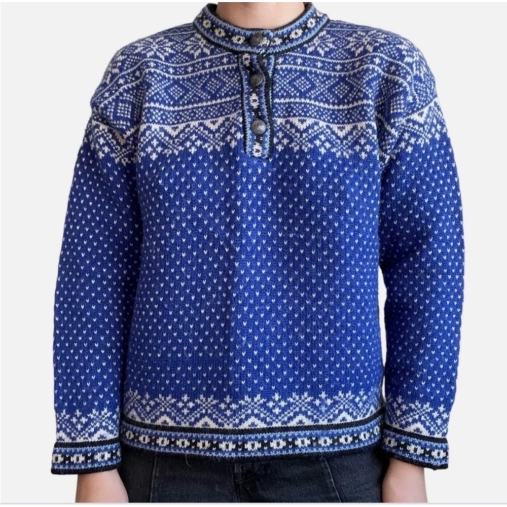 L.L. Bean || Blue Nordic Metal Button Wool Sweater Size XXL